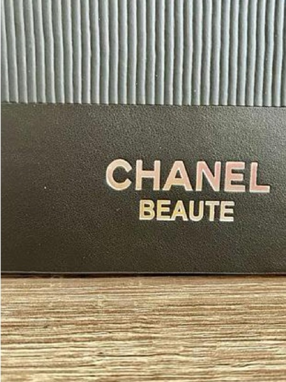 Chanel BEAUTE Black Soft Cover Notebook with Bookmark NEW - Picture 4 of 7